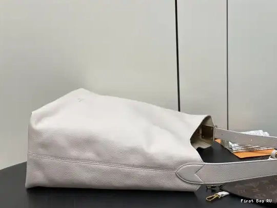 First bag ru Hobo Key Jh-31*35*18CM Low LOUIS VUITTON 0616